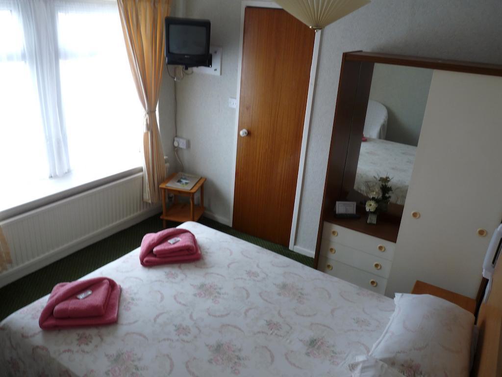 Moorings Hotel ブラックプール 部屋 写真