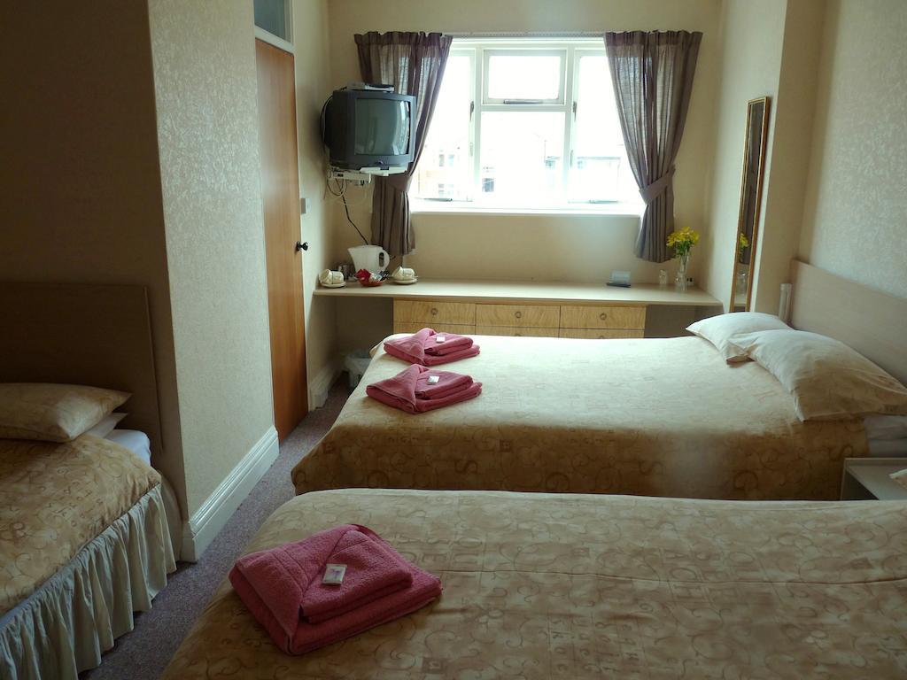 Moorings Hotel ブラックプール 部屋 写真